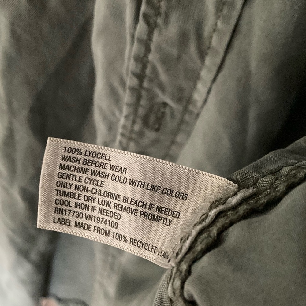 Universal Thread Long Sleeve Button-Down Shirt M - image 5